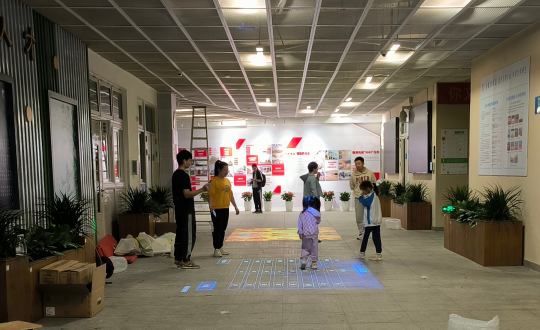 深圳市新沙小学互动投影